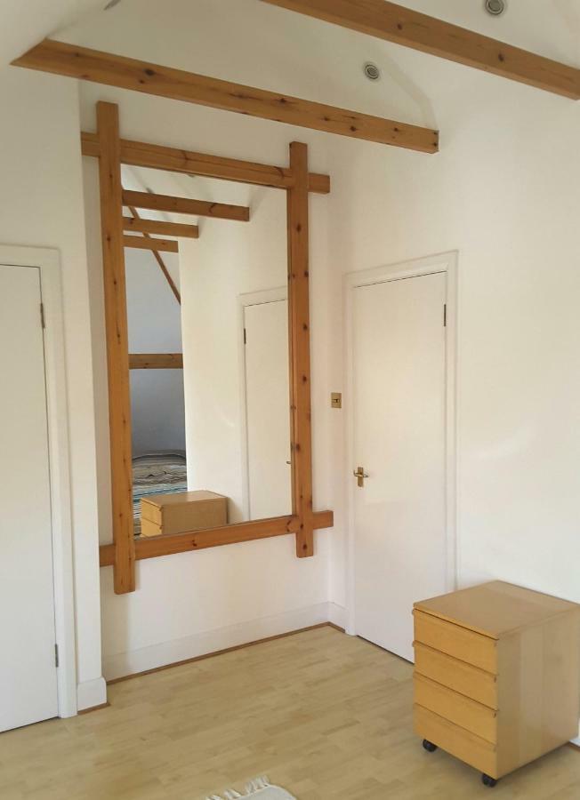 Osterley Studio Room Isleworth Bagian luar foto